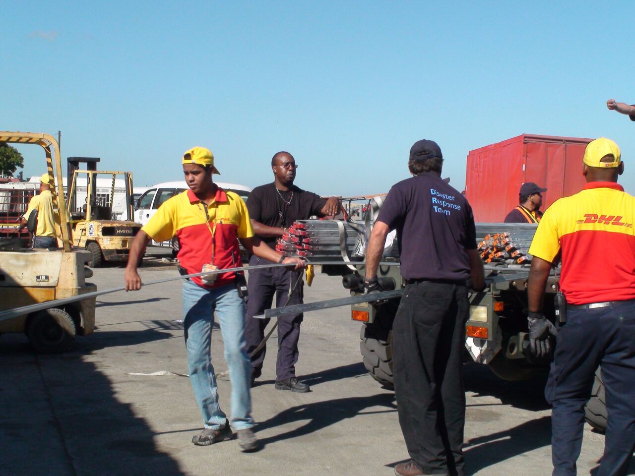 2010 Haiti Earthquake Response Logistics (Airports) Think Defence