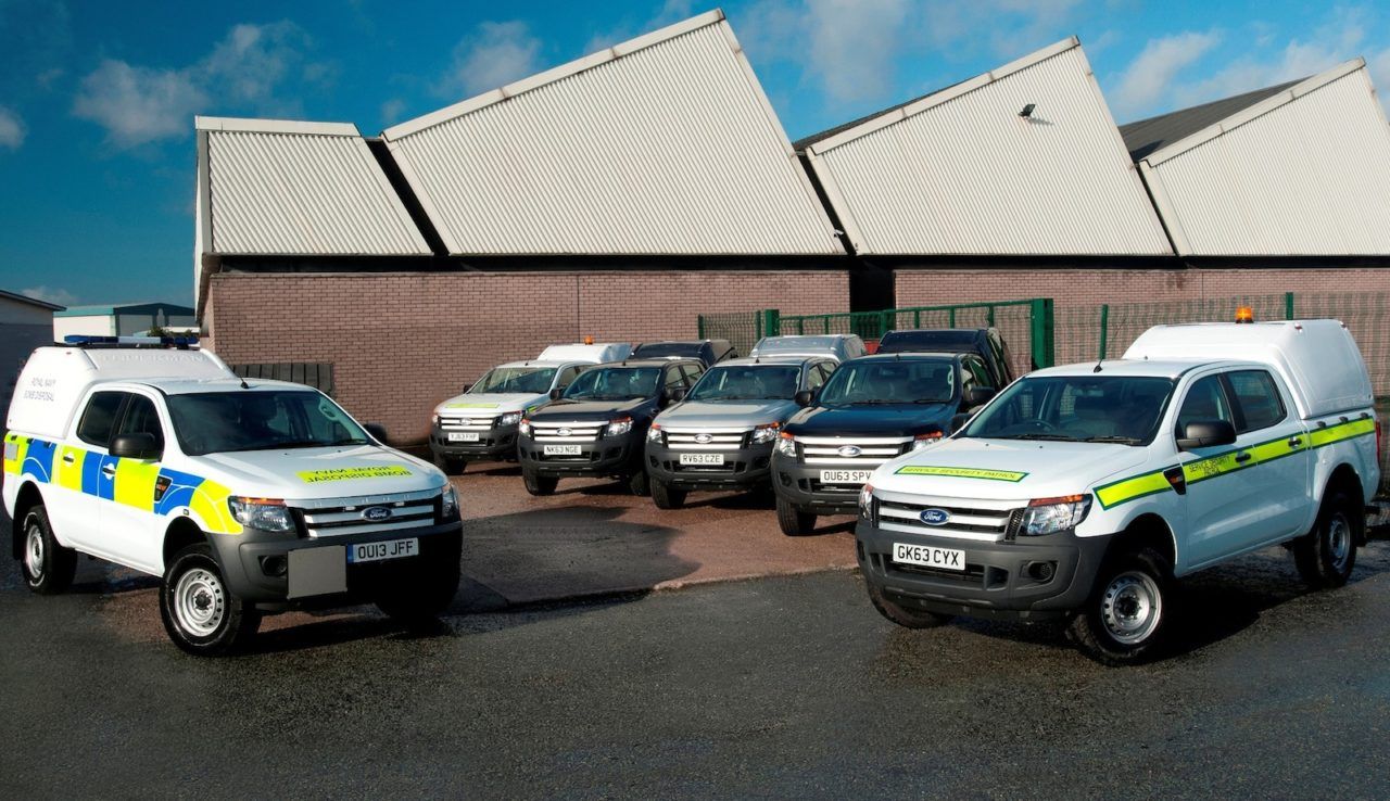 Replacing an Icon — Options for the British Army's Land Rover Fleet ...