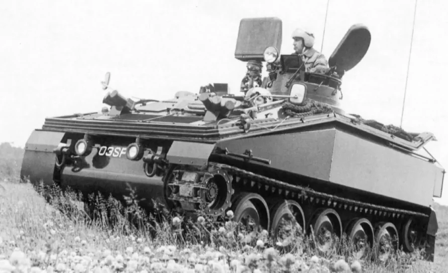 Combat Vehicle Reconnaissance Tracked CVR(T) - Variants 25 CVRT FV103 Spartan with ZB298 Radar 02