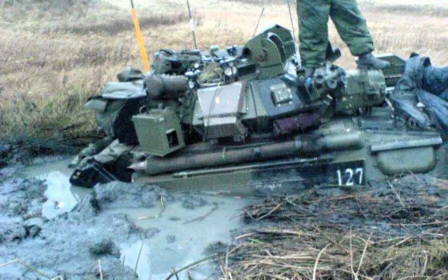 Combat Vehicle Reconnaissance Tracked CVR(T) - Variants 10 CVRT Stuck 2