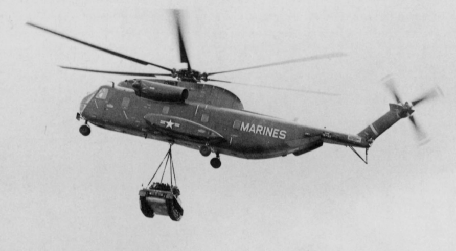 Combat Vehicle Reconnaissance Tracked CVR(T) - Variants 8 CVRT USMC CH 53 Helicopter 2