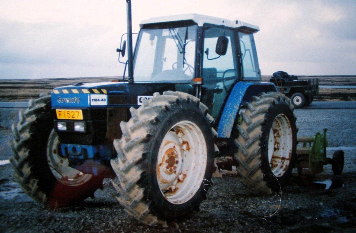County Tractors 4 County Tractor Falkland Islands