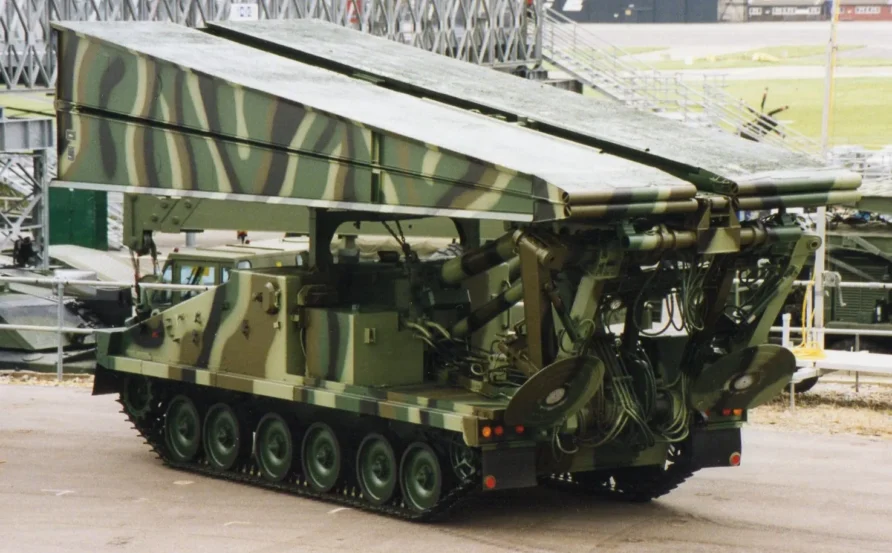 Stormer 26 AVLB Stormer 1997